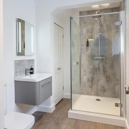 아파트 Little Potter, With Parking 요크